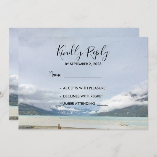 Moderne berg zomer strand bruiloft RSVP kaarten (Voorkant / Achterkant)