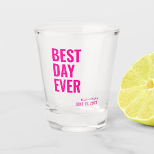 Moderne beste dag ooit bruiloft gunst shot glas