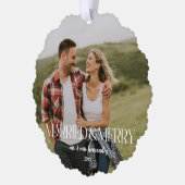 Moderne bewerkbare kleur 2 foto's Married & Merry Ornament Kaart (Links)