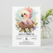 Moderne bewerkbare vogelverjaardag kaart (Staand voorkant)