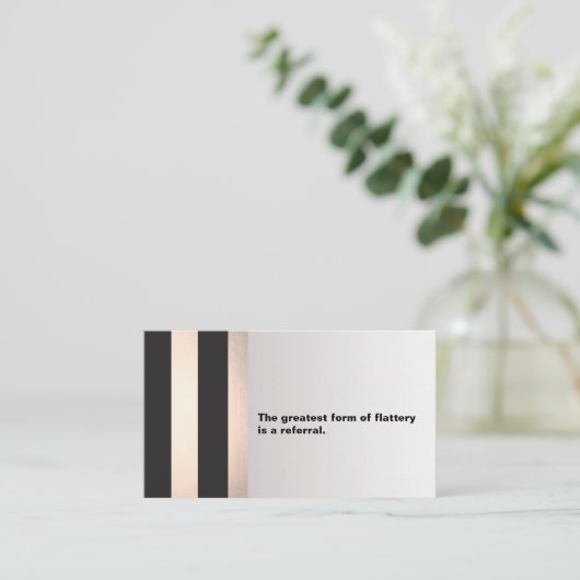Moderne Black en Roos Gold Customer Referral Kaart (Staand voorkant)
