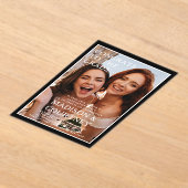 Moderne Black Gingham Photo Graduation Party Acryl Uitnodigingen (Laagn)