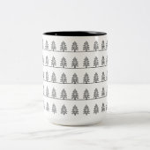 Moderne Black & White Pine Tree Forest vakantie Tweekleurige Koffiemok (Center)