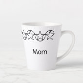 Moderne Black & White Star Gepersonaliseerde Latte Mok (Rechts)