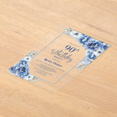 Moderne Blauwe Bloemen 90e Verjaardagsfeest Acryl Uitnodigingen (Laagn)