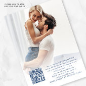 Moderne Blauwe Bloemen Foto Overlay QR Code Huweli Kaart