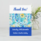 Moderne Blauwe Bloemen Print Huwelijksplezier Bedankkaart (Staand voorkant)
