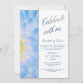 Moderne Blauwe Bloemige Trouwreceptie Kaart (Voorkant)