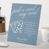 Moderne blauwe bruiloft speelkaarten voetstuk teke reclamebord met voetstuk (Insitu)