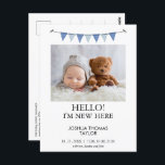 Moderne Blauwe Bunting Vlag Geboorte aankondiging Briefkaart<br><div class="desc">Modern Blue Bunting Flag Birth Announcement Briefkaart Moderne single foto op de geboorte van de voorste jongen met een blauw koningsvlaggetje en zwarte tekst. Het ouderbericht verschijnt op de achterkant. Dit moderne briefkaart voor geboorteaankondiging is een lieve manier om de geboorte van je pasgeboren baby aan te kondigen.</div>