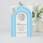 Moderne blauwe doop met aangepaste foto bedankkaart (Staand voorkant)
