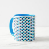 Moderne Blauwe Driehoeken Geometrisch Mok (Voorkant links)