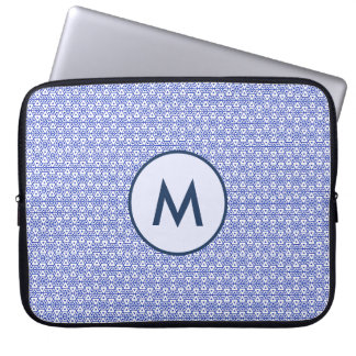 Moderne Blauwe Geometrische Driehoek Patroon Minim Laptop Sleeve