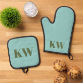 Moderne Blauwe Groene Monogram Beginletters Gepers Ovenwant & Pannenlap Set (Top down)