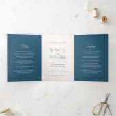 Moderne Blauwe Handgeschreven Script Elegante Trou Drieluik Uitnodiging (Binnen)