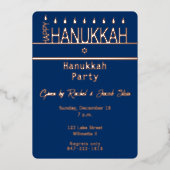 Moderne Blauwe Hanukkah-feest Folie Uitnodiging (Voorkant)