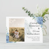 Moderne Blauwe Hortensia FOTO Trouwuitnodiging Kaart (Staand voorkant)