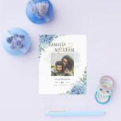 Moderne Blauwe Hortensia Huwelijksuitnodiging QR C Flyer (Enkel)