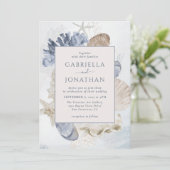 Moderne Blauwe Marine Koraal Zeeschelpen Bruiloft Kaart (Staand voorkant)