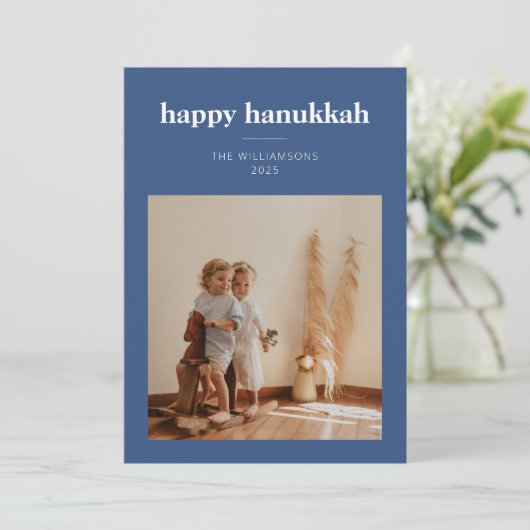 Moderne Blauwe Minimalistische Hanukkah Familie Fo Feestdagenkaart (Staand voorkant)