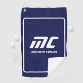Moderne Blauwe Monogram Minimalistische Witte Naam Golfhanddoek (Insitu)