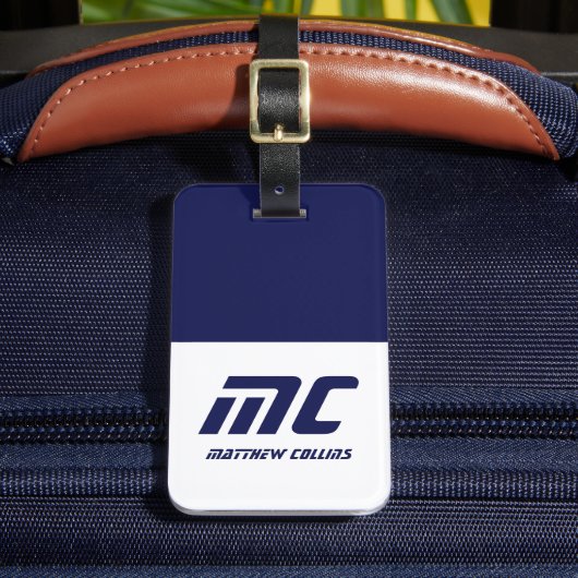 Moderne Blauwe Monogrammatische Naam Bold Simplist Bagagelabel (Voorkant Insitu 2)