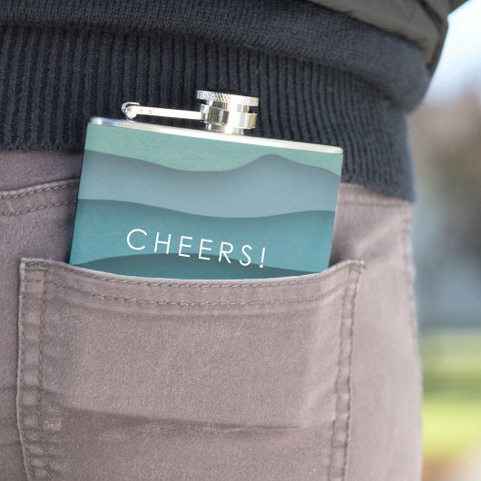 Moderne blauwe oceaan golven kust heupfles