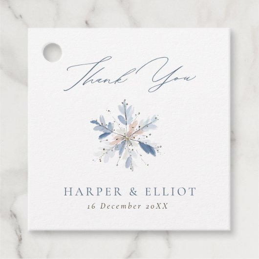 Moderne Blauwe Sneeuwvlok Winter Wedding Dank u Bedankjes Labels (Voorkant)