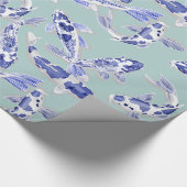Moderne blauwe witte koi vis cadeaupapier (Hoek)