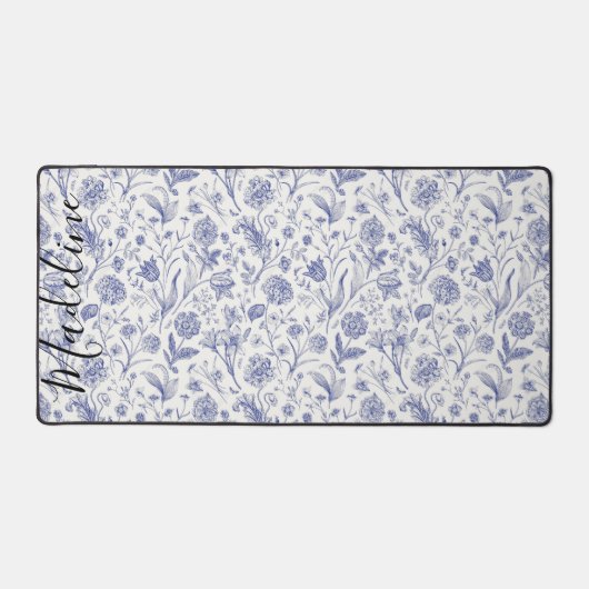 Moderne Blauwe & Witte Wildflower Aangepaste Naam Bureaumat (Voorkant)