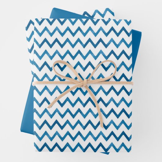 Moderne Blauwe Zigzag Gestreepte Kerstcadeau Inpakpapier Vel (In situ)