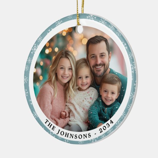 Moderne Blauwgroen Blauwe Sneeuwvlokken Ronde Fami Keramisch Ornament (Links)