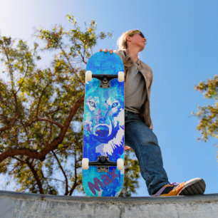 Moderne blauwgroen blauwe witte waterverf wolf persoonlijk skateboard
