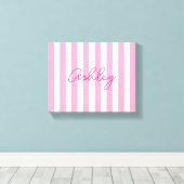 Moderne Bleekroze en Witte Gestreepte Naam Canvas Afdruk (Insitu (Houten vloer))