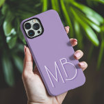 Moderne Bleke Paarse Monogram Initialen Hedendaags iPhone 16 Pro Max Hoesje<br><div class="desc">Modern Bleke Paarse Monogram Initialen Contemporary Phone 16 Pro Max Hoesjes is voorzien van een op maat gemaakte monogram in de moderne script typografie. Perfect voor familie en vrienden voor verjaardagen,  kerst,  feestdagen,  Moederdag,  Vaderdag en meer. Ontworpen door ©2024 Evco Feestdagen www.zazzle.com/store/evcoholidays</div>