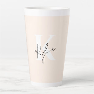 Moderne Bleke perzik gepersonaliseerde monogram na Latte Mok