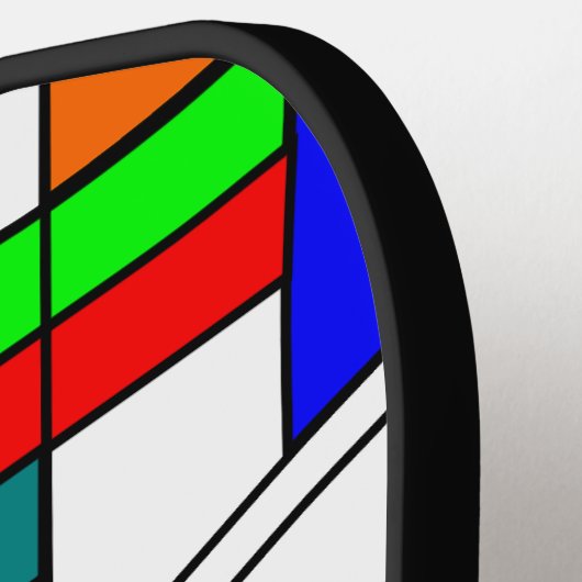 Moderne blik met een verfijnd glas pickleball paddle (Links Detail)