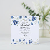 Moderne Bloemen Bruidsdouche Uitnodiging (Staand voorkant)