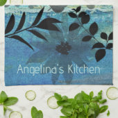 Moderne bloemen op droomblauwe achtergrond theedoek (Gevouwen)