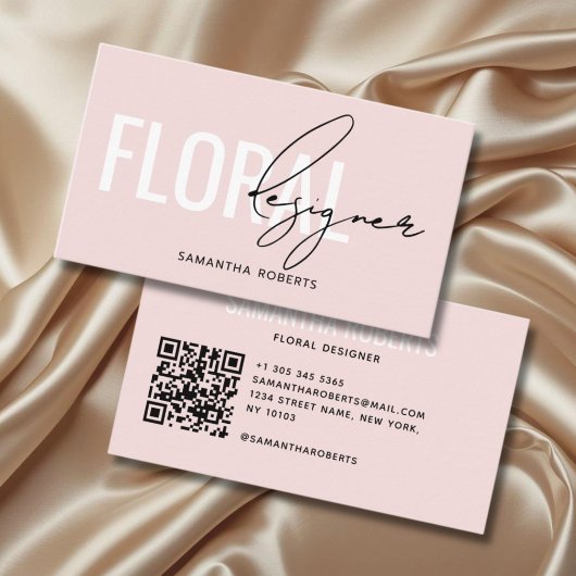 Moderne bloemendesigner QR-code roze Visitekaartje