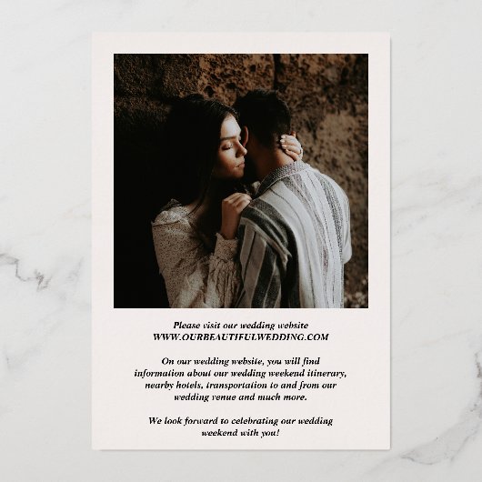 Moderne Bloemenfoto Elegante Bruiloft Save the Dat Folie Uitnodiging (Achterkant)