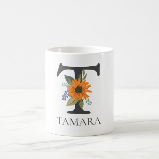 Moderne bloemige monogram letter T Koffiemok (Center)