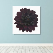 Moderne bloemige zwarte Dahlia bloem Canvas Afdruk (Insitu (Houten vloer))