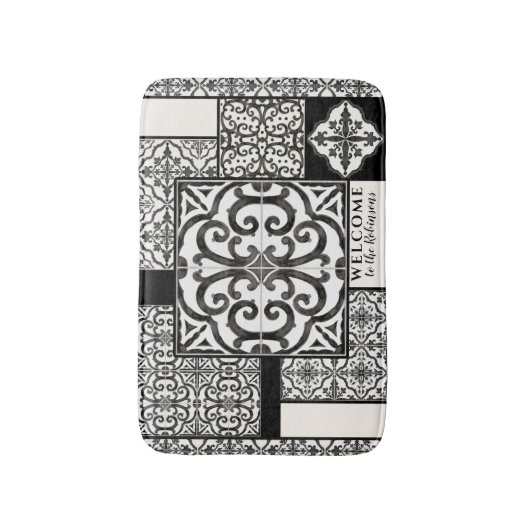 Moderne bloemkool Zwarte en Witte Tegel Naam Badmat (Voorkant Verticaal)