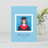 Moderne Blues & Witte Hogeschoolfoto Afstudeerders Aankondiging (Staand voorkant)