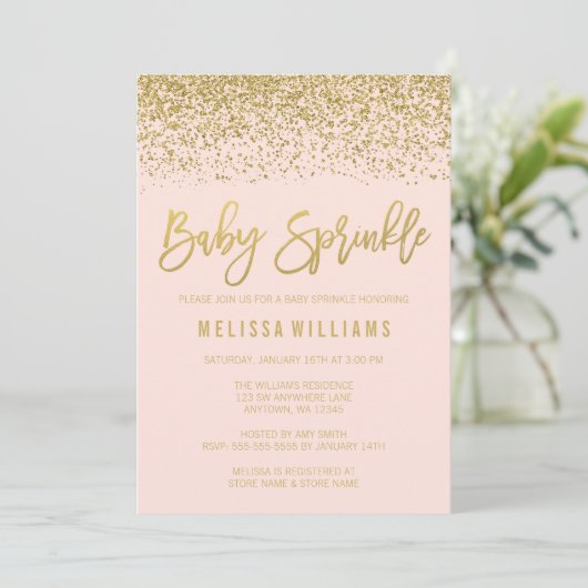 Moderne Blush Pink Gold Faux Glitter Baby Sprinkle Kaart (Staand voorkant)