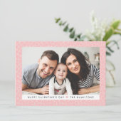 Moderne Blush Pink Hearts Photo Valentijnsdag Feestdagenkaart (Staand voorkant)