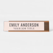 Moderne Blush Pink Kantoor werknemer Bureau Naambordje (Voorkant)