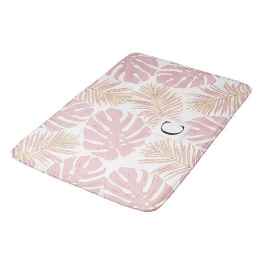 Moderne blush roze bladeren en tropisch monogram badmat (Gekanteld)