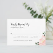 Moderne Blush Roze Bloemen Elegante Bruiloft RSVP Kaartje (Staand voorkant)